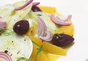Fenchelsalat mit Orangen und Oliven