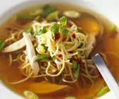 Nudel-Hähnchen-Suppe