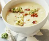 Kohlrübensuppe mit Speck