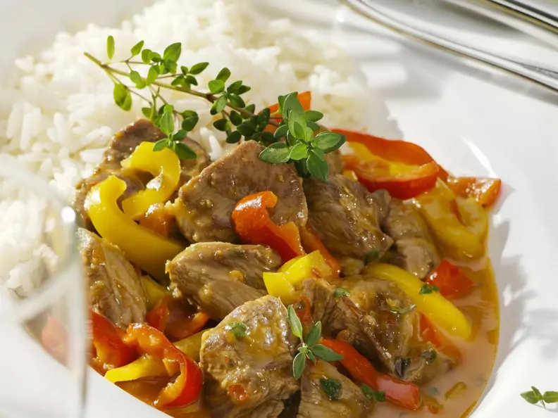 Lamm-Paprika-Ragout