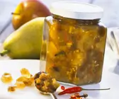 Scharfes Chutney aus Birne