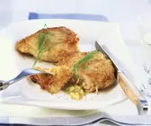 Schnitzel mit Kokospanade und Mangofüllung