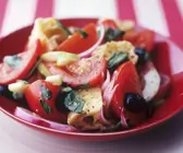 Brotsalat mit Tomaten