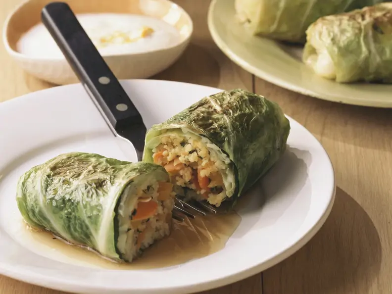 Vegetarische Roulade mit Couscous-Füllung