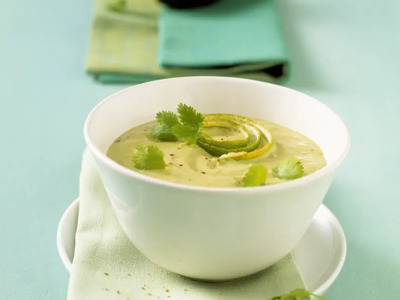 Avocado-Limetten-Suppe