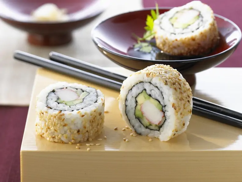 Inside-Out-Rolls (California Rolls)