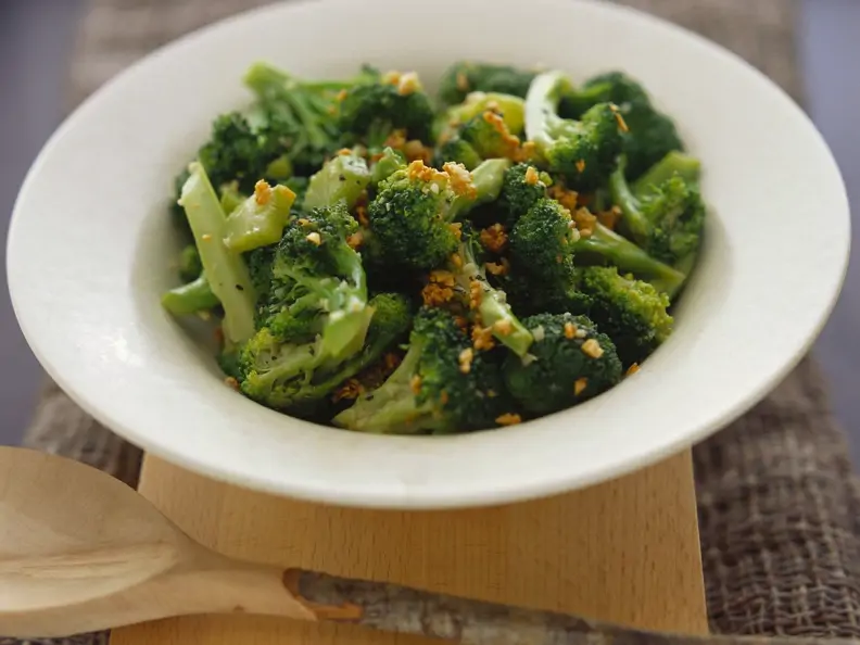 Wok-Brokkoli mit Knoblauch