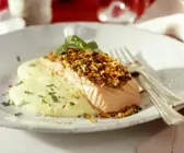 Lachs mit Kartoffelschaum