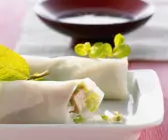 Reispapierrollen mit Füllung