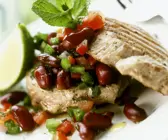 Thunfischsteak mit Kidneybohnen-Salat