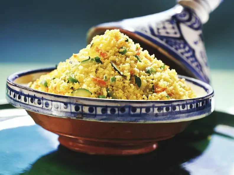Tajine mit Gemüse-Couscous