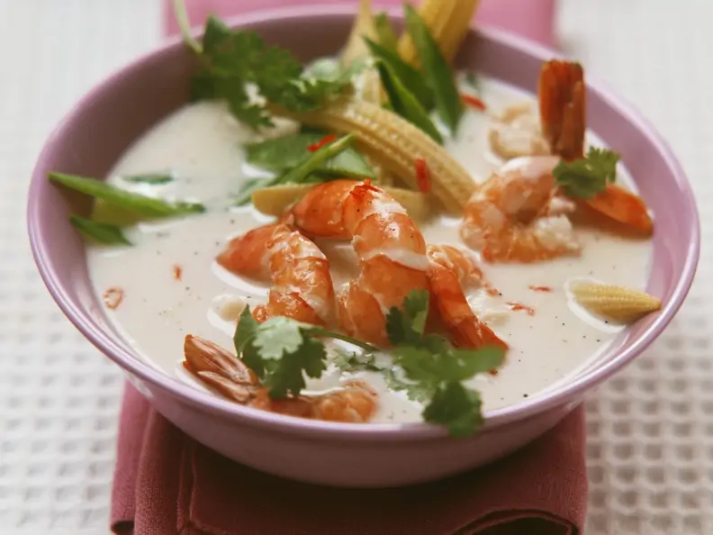 Shrimps mit Gemüse in Vanille-Kokos-Soße