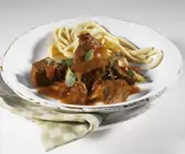 Gulasch mit Spätzle