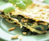 Lasagne mit Spinat und Pinienkernen