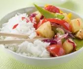 Pfannengemüse mit Ananas dazu Reis
