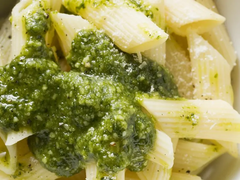 Pasta mit Pesto alla genovese