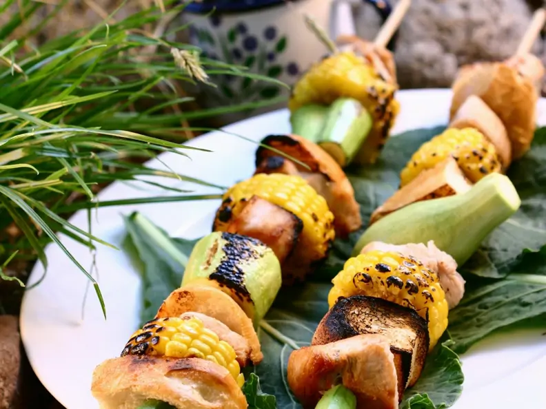 Gegrillte Puten-Gemüse-Spieße