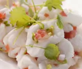 Würziger Fisch mit Koriander und Paprika (Ceviche)