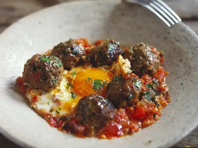 Tajine mit Hackbällchen