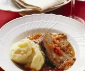 Geschmorter Rinderbraten auf toskanische Art