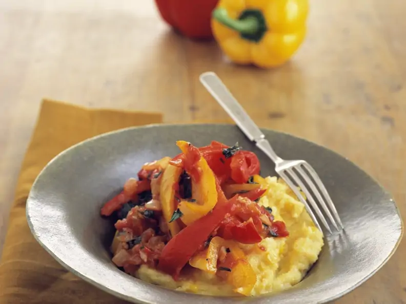 Paprikagemüse und Polenta