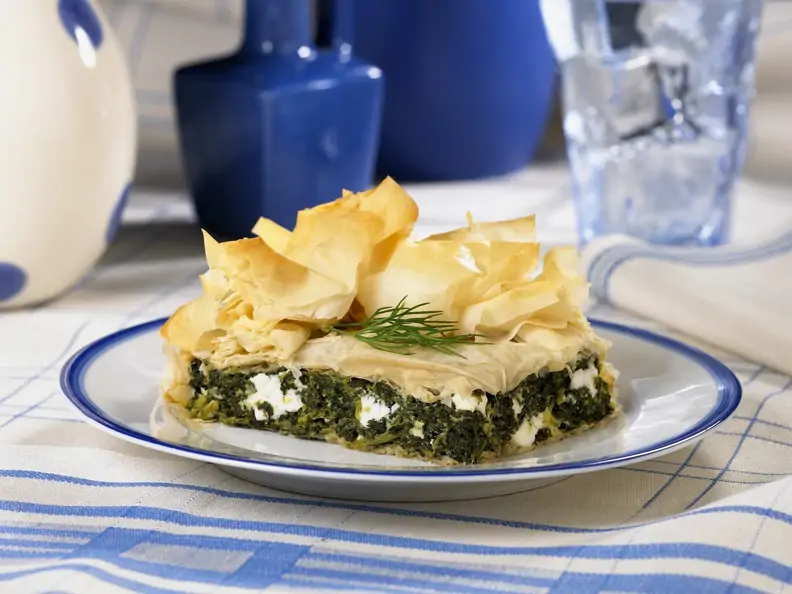 Spinat-Feta-Pastete auf griechische Art