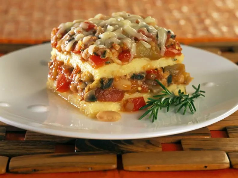 Lasagne aus Polenta und Gemüse