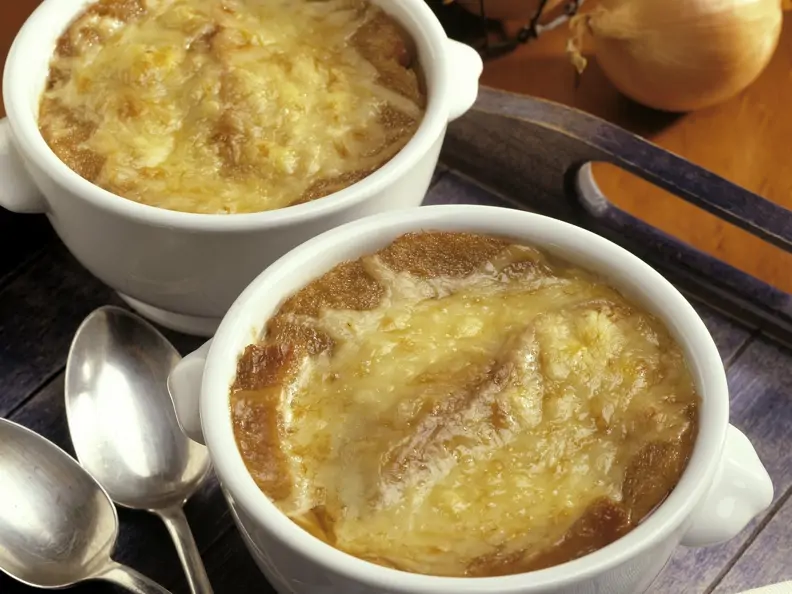 Elsässer Zwiebelsuppe