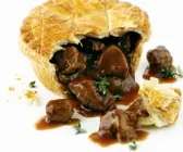 Fleischpastete auf englische Art (Steak Pie)