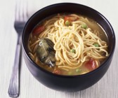 Spaghetti-Gemüsesuppe