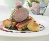Lammchops auf Gemüse