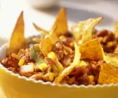 Würziger Hackfleisch-Bohnen-Auflauf mit Nachos