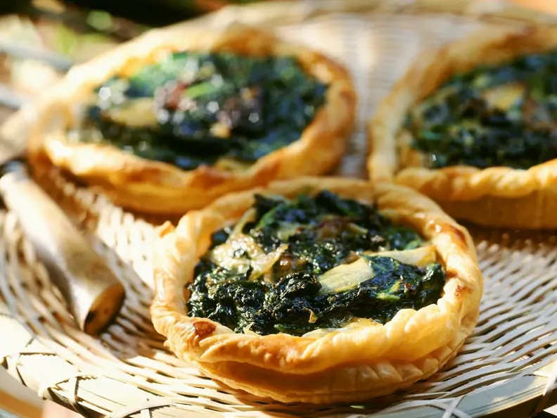 Kleine Spinat-Quiches