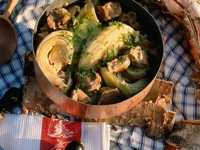 Lamm-Weißkohl-Topf