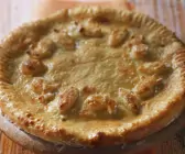 Kartoffelpie mit Fleisch gefüllt