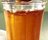 Quittengelee mit Zitronensaft