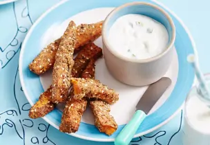 Süßkartoffel-Nuggets mit Joghurtdip