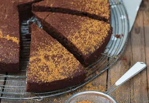 Weihnachtlicher Schokoladenkuchen