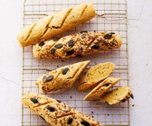 Low-Carb-Brote aus Mandelmehl und Haferkleie