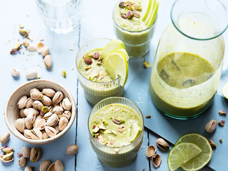 Grüner Pistazien-Smoothie
