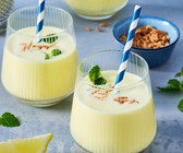 Mango-Lassi-Shake mit Buttermilch