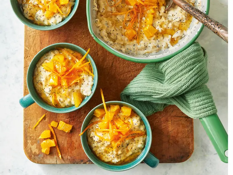 Buchweizen-Mohn-Porridge mit Orange