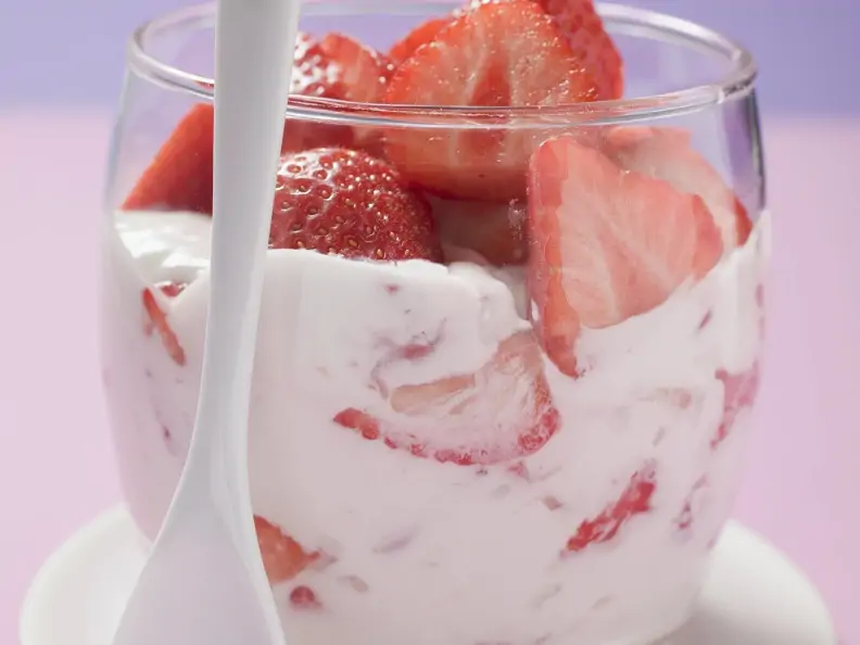 Erdbeerquark mit Sahne