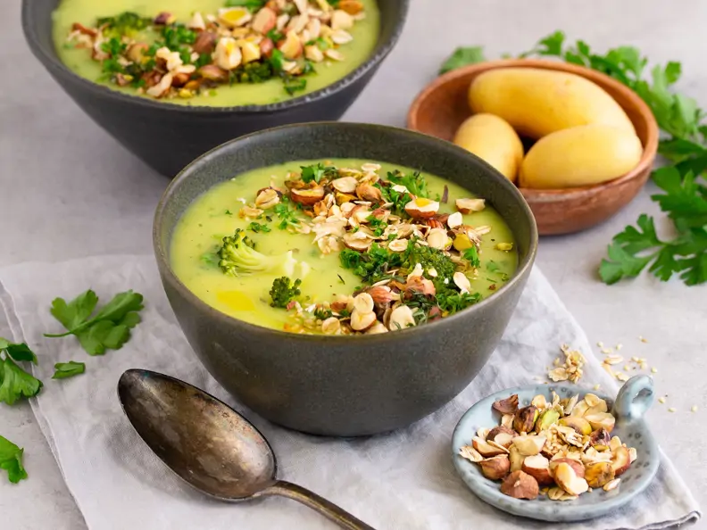 Kräuter-Kartoffel-Suppe