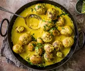 Dum Aloo (Kartoffeln in Nusssauce)