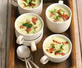 Brokkoli-Sellerie-Suppe