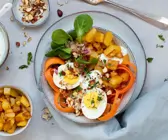 Winter-Bowl mit Kartoffel-Croûtons
