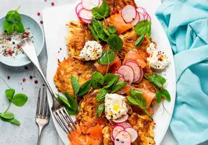 Kartoffelpuffer mit Lachs und Frischkäse