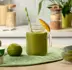 Mango-Matcha-Smoothie mit ACTIVIA Natur
