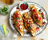 Gefüllte Auberginen mit Quinoa und Granatapfelkernen